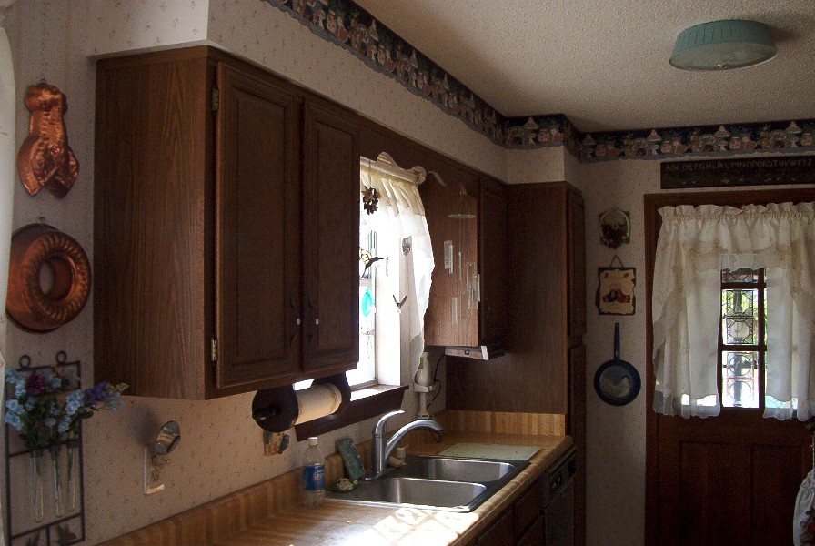 Cabinet Refacing Before 1 Cabinet Refacing Before 1